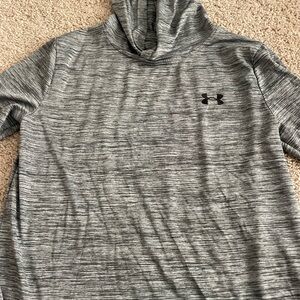 Under Armour Heathered Gray Hooded Pullover Boys Size YXL